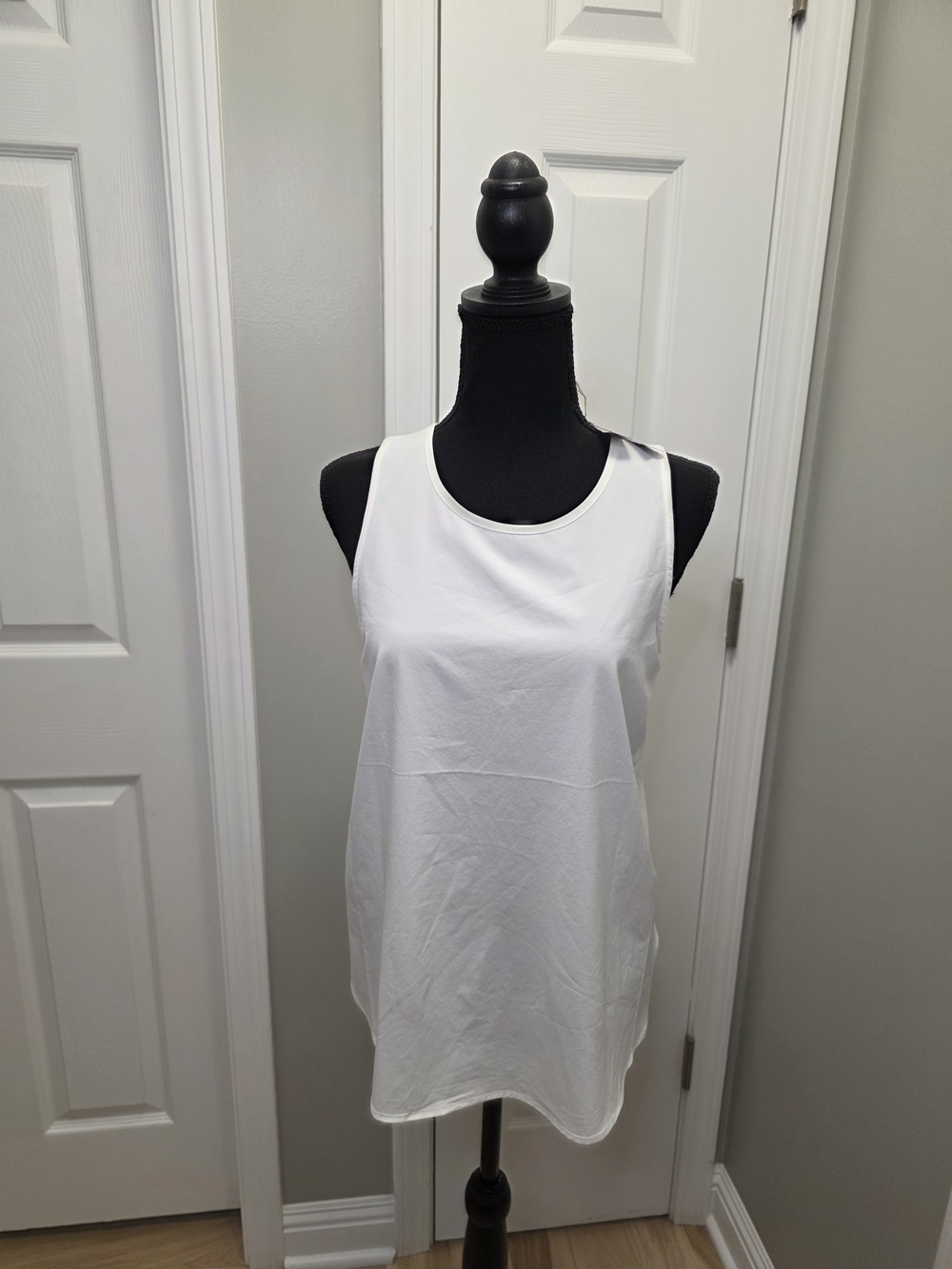 Nic + Zoe Women’s White Tank Top